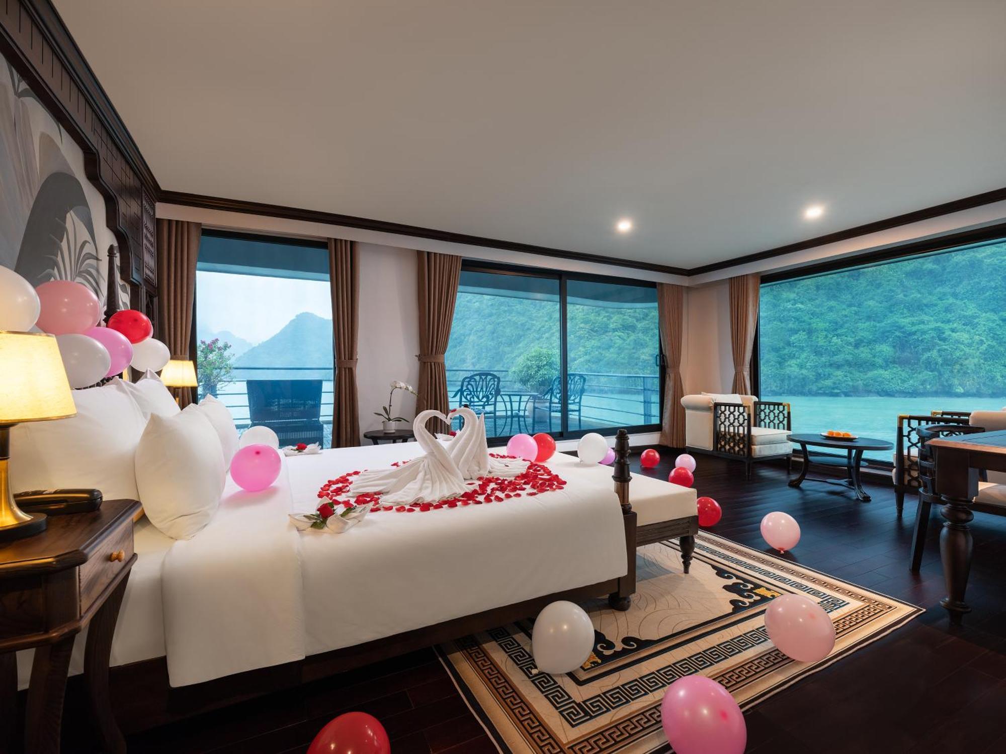 Hotel Era Premium Cruises Halong Hạ Long Exterior foto