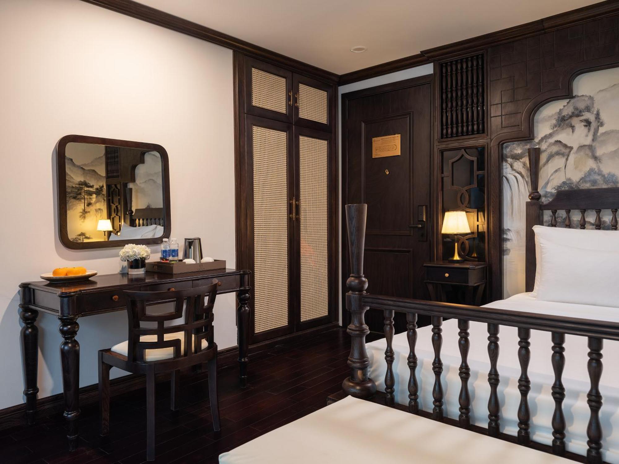 Hotel Era Premium Cruises Halong Hạ Long Exterior foto