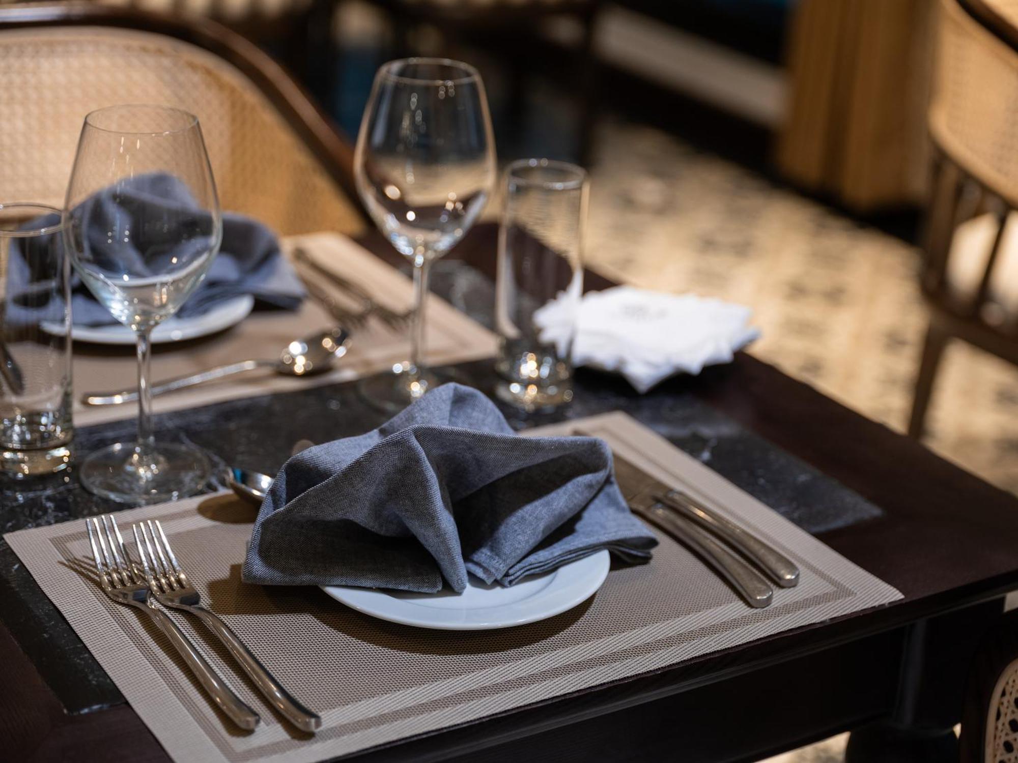 Hotel Era Premium Cruises Halong Hạ Long Exterior foto