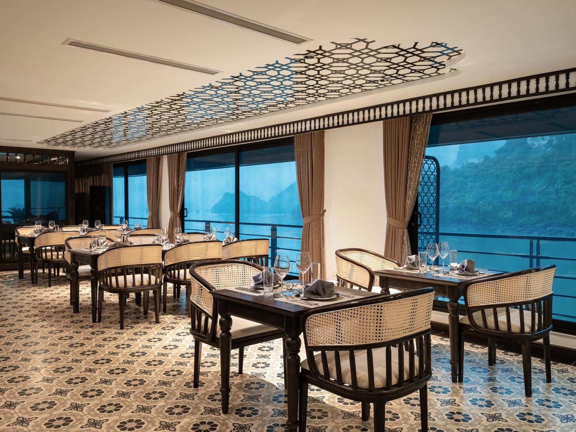 Hotel Era Premium Cruises Halong Hạ Long Exterior foto