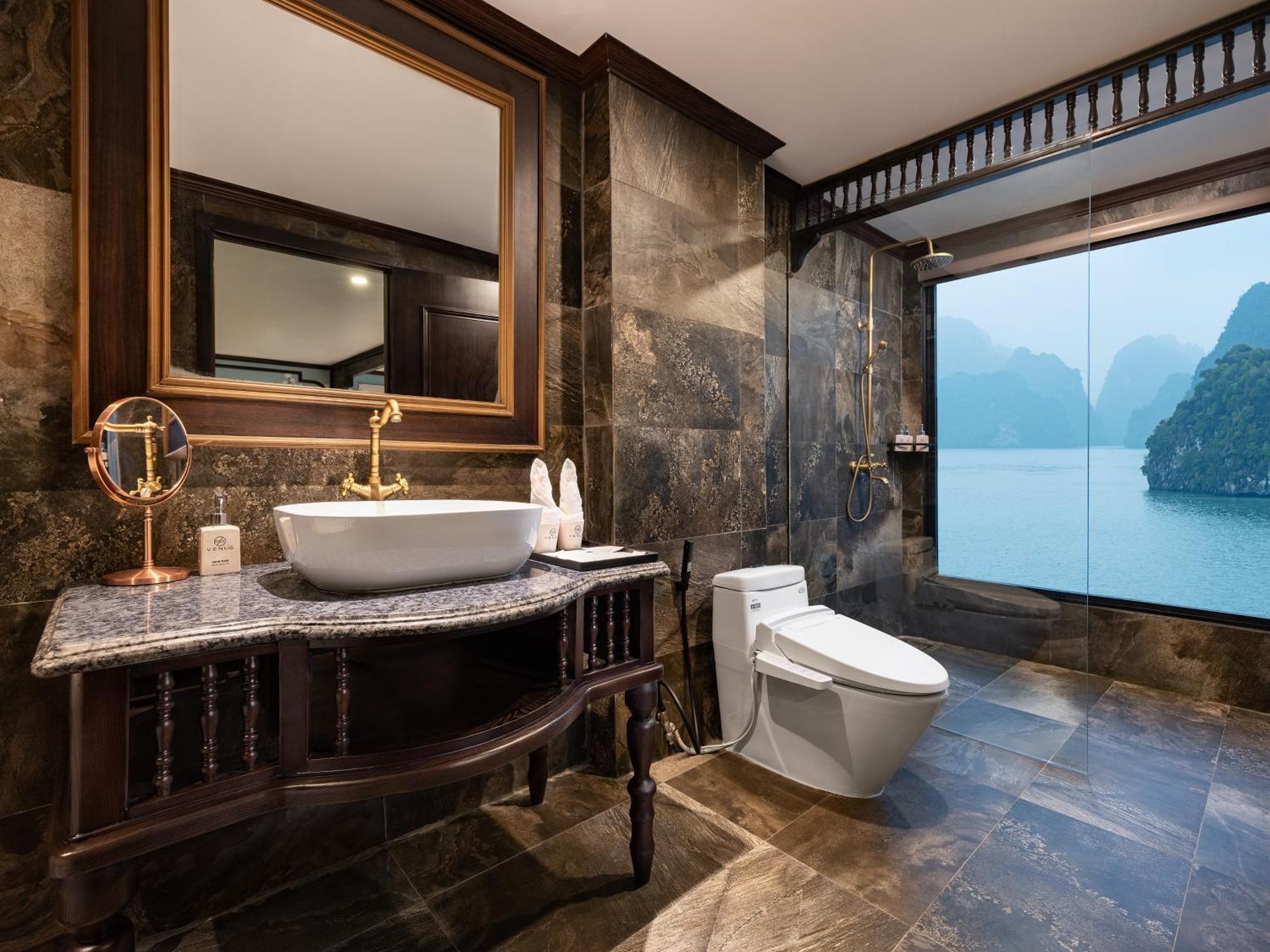 Hotel Era Premium Cruises Halong Hạ Long Exterior foto